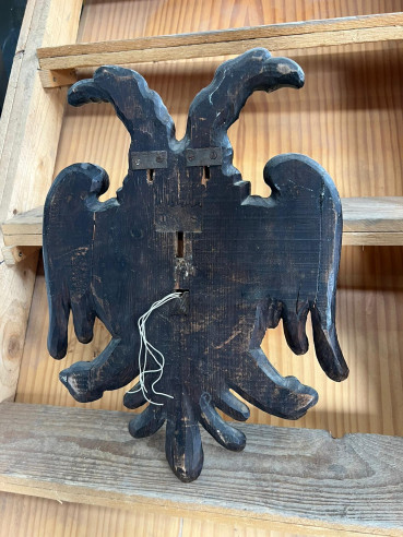 Aplique de luz con Águila tallada en madera