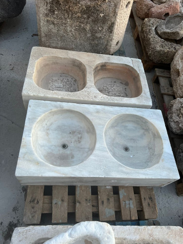 Fregaderos de mármol de 1 seno y 2 senos en diferentes tamaños.