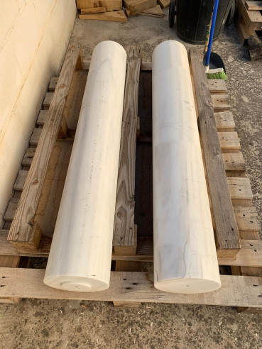 Columnas de mármol blanco Macael