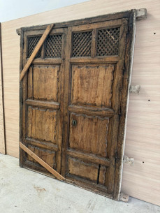 Puertas de alacena, (necesitan restauración).