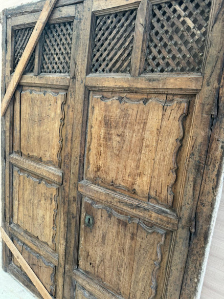 Puertas de alacena, (necesitan restauración).