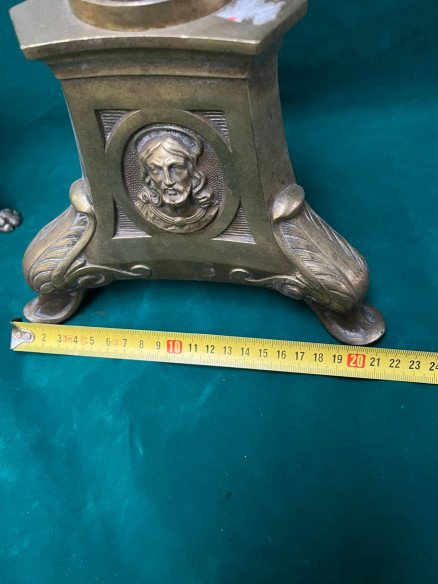 Gran candelabro en bronce