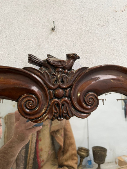 Conjunto fernandina de consola con espejo en caoba, (hacia 1860).