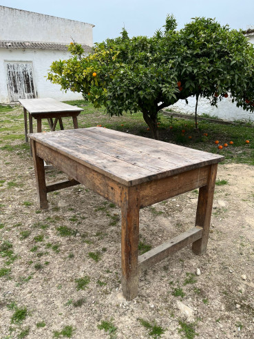 Bonita mesa tocinera XIX.
