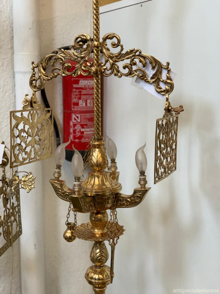 Velón de gran tamaño