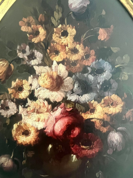 Jarrón floral pintado en óleo sobre tabla, por el pintor sevillano José Palomar.