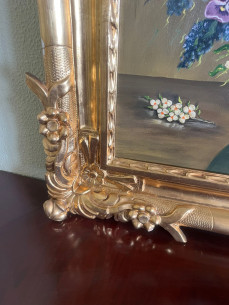 Marco en madera, dorado en oro fino con óleo floral. 2