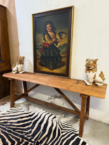 Consola de gran tamaño.