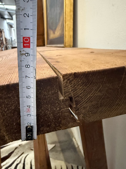 Consola de gran tamaño.