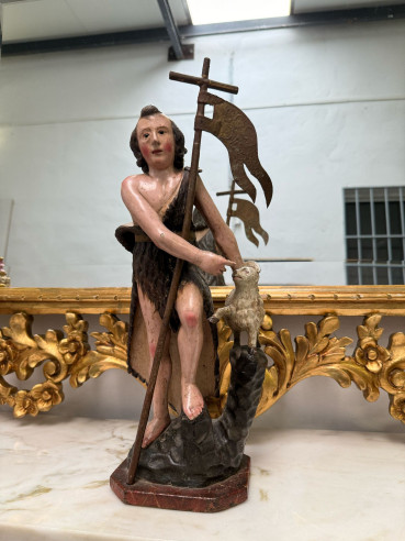 San Juanito, tallado en madera S. XVIII.