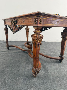 Fantástica mesa francesa estilo Luis XV. 2