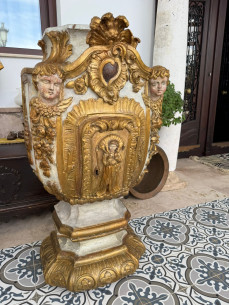 Sagrario o monumento al jueves santo.
