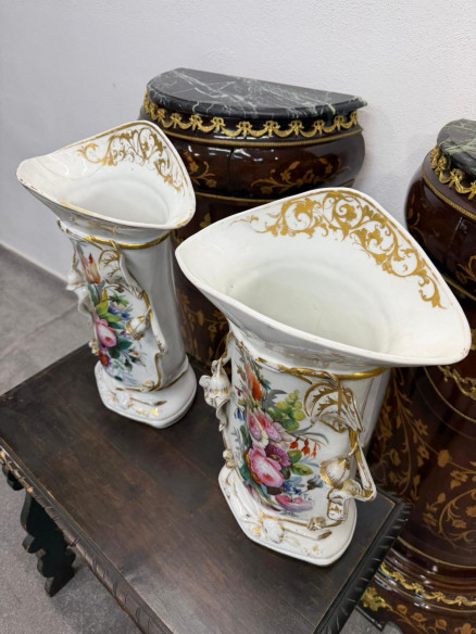 Gran pareja de jarrones isabelinos S. XIX,