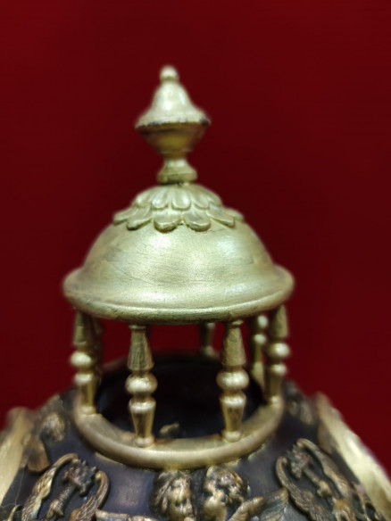 Reloj de mesa decorativo