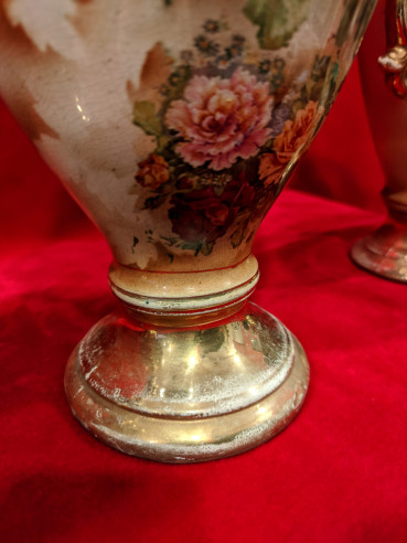 Jarrones de porcelana pintados a mano