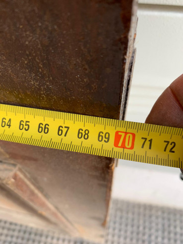 Puerta de entrada en madera