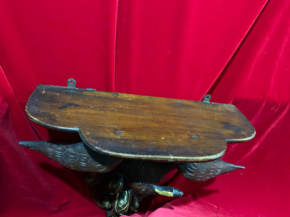 Peana en madera con aguila 2