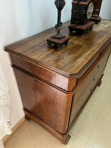 Cómoda Francesa Luis Felipe