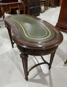 Mesa despacho con forma riñón 2