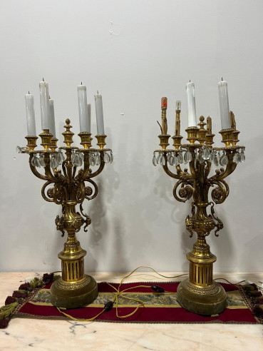 Antiguos candelabros de época